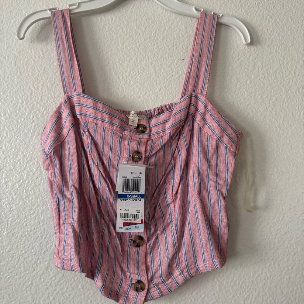 Cute crop top